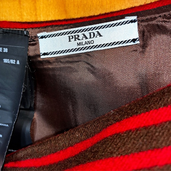 Brown and Red Prada Mini Skirt - Picture 3 of 7